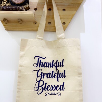 Neutral Tote Bag – Thankful